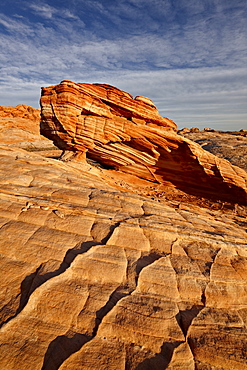 Arch in layered sandstone, Valley Of Fire State Park, Nevada, United States of America, North America