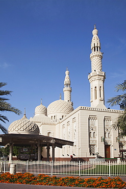 Jumeirah Mosque, Dubai, United Arab Emirates, Middle East