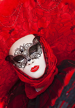 Mask in San Marco Square during Venice Carnival, Venice, UNESCO World Heritage Site, Veneto, Italy, Europe