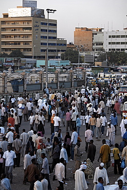 Crowds in Souq al-Arabi, the center of Khartoum, Sudan, Africa