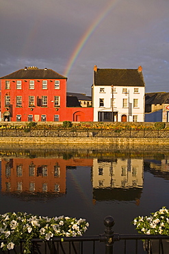 John's Quay and River Nore, Kilkenny City, County Kilkenny, Leinster, Republic of Ireland, Europe