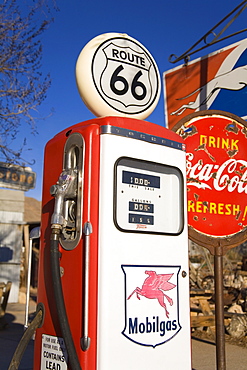 Gas pump, general store & Route 66 Museum, Hackberry, Arizona, United States of America, North America