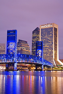 Main Street Bridge and skyline, Jacksonville, Florida, United States of America, North America