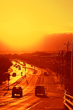 Setting sun on Avenida Boulevard, Albuquerque, New Mexico, United States of America, North America