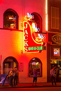 Neon sign on Broadway Street, Nashville, Tennessee, United States of America, North America