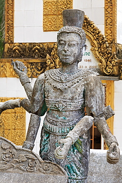 Statue in Wat Leu Temple, Sihanoukville Port, Sihanouk Province, Cambodia, Indochina, Southeast Asia, Asia