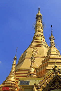 Sule Pagoda, Yangon (Rangoon), Myanmar (Burma), Asia