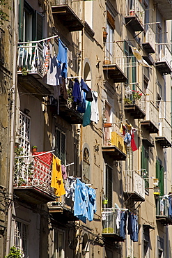 Washing on balcony, Via Della Stella, Naples, Campania, Italy, Europe