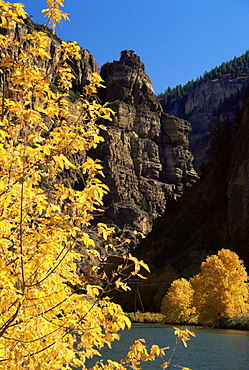 Hanging Lake, Glenwood Canyon, Interstate 70, Glenwood Springs, Colorado, United States of America, North America