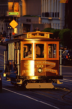 Cable car on California Street, San Francisco, California, United States of America, North America