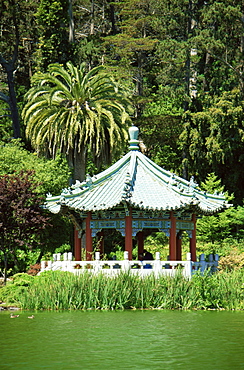 Pavilion, Stow Lake, Golden Gate Park, San Francisco, California, United States of America, North America