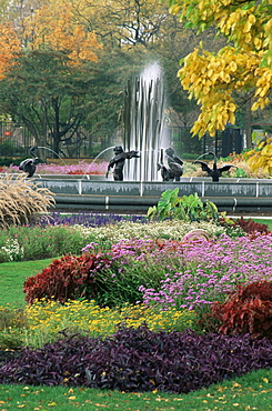 Fountain, Lincoln Park, Chicago, Illinois, United States of America, North America