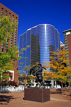 Wyandotte Plaza Tower, Barney Allis Plaza, Kansas City, Missouri, United States of America, North America