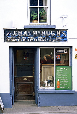 Pub, Ardara village, County Donegal, Ulster, Republic of Ireland, Europe