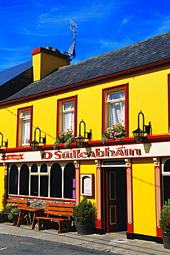 O'Sullivan's pub, Durrus village, County Cork, Munster, Republic of Ireland, Europe