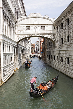 Bridge of Sighs, Venice, UNESCO World Heritage Site, Veneto, Italy, Europe