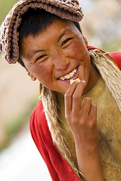 Female monk, temple, Yushu, Qinghai, China, Asia