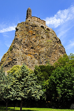 Saint Michel d'Aiguilhe Chapel situated on the top of volcanic rock, Le Puy en Velay, Haute-Loire, Massif Central, France, Europe