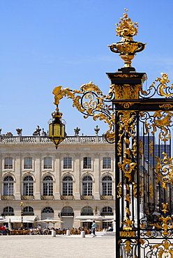 Gilded wrought iron gates by Jean Lamour, Place Stanislas, UNESCO World Heritage Site, Nancy, Lorraine, France, Europe