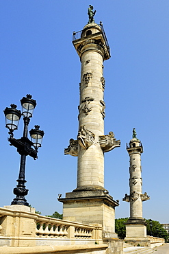 Rostrale Columns, Esplanade Des Quinconces, Bordeaux, UNESCO World Heritage Site, Gironde, Aquitaine, France, Europe