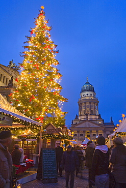 Gendarmen markt Christmas market and Franz Dom, Berlin, Germany, Europe