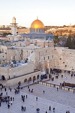 Jewish Quarter of the Western Wall Plaza with people praying at the Wailing Wall, Old City, UNESCO World Heritage Site, Jerusalem, Israel, Middle East