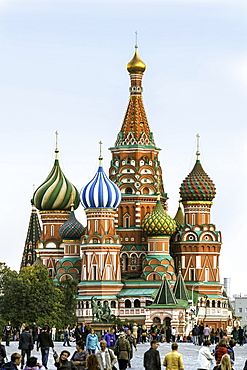 St. Basils Cathedral in Red Square, UNESCO World Heritage Site, Moscow, Russia, Europe