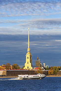 Peter and Paul Fortress on Neva riverside, UNESCO World Heritage Site, St. Petersburg, Russia, Europe