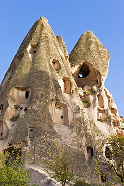 Old troglodytic cave dwellings in Uchisar, Cappadocia, Anatolia, Turkey, Asia Minor, Eurasia