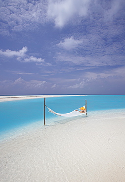 Hammock on the edge of beach, Maldives, Indian Ocean, Asia