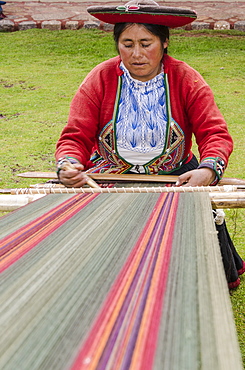 Inca woman using backstrap loom, Chinchero, Peru, South America