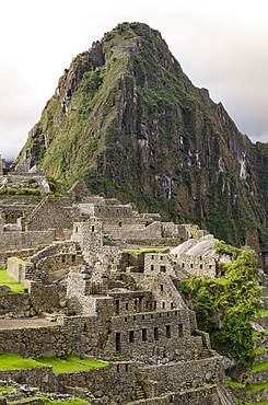 Machu Picchu, UNESCO World Heritage Site, near Aguas Calientes, Peru, South America