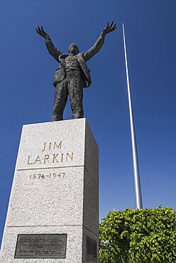 Ireland, Dublin, Jim Larkin and the Spire in OConnell Street.