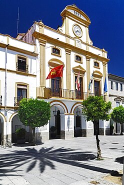 Spain, Extremadura, Merida, Exterior of the town hall in Plaza de Espana.