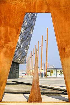 Ireland, North, Belfast, Titanic Quarter, Titanic Belfast Visitor Experience, View through Titanic sign.