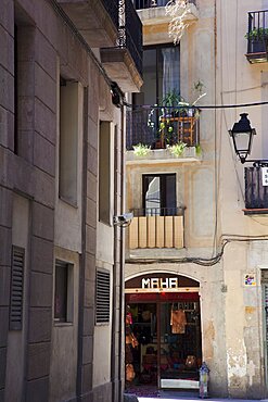 Spain, Catalonia, Barcelona, Leasther goods store in the narrow streets La Ribera district.,