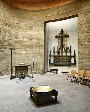 Germany, Berlin, Gedenkstatte Berliner Mauer also known as the Berlin Wall Memorial Exhibition at Bernauer Strasse, the interior of the restored Chapel of Reconciliation which was once within the death strip and thus was demolished in 1985.