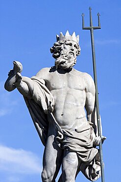 Spain, Madrid, The Fountain of Neptune at the Plaza de Canovas del Castillo.