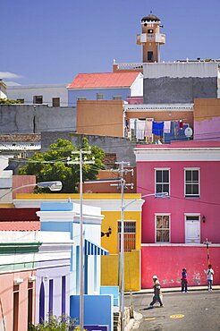 SOUTH AFRICA Western Cape Cape Town Colouful houses in Bo-Kaap  the historic Cape Muslim Quarter. Islam Bo-Kaap Capetown architecture South Africa travel tourism African Islamic Moslem Religion Religious Muslims Islam Islamic