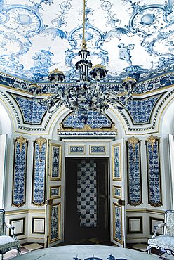 Germany, Bavaria, Munich, Nymphenburg Palace the Pagodenburg. Interior detail of elegant pavilion for royal relaxation with over 2000 blue and white painted Dutch tiles decorating the walls and ceiling.