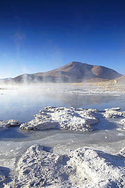 Hot springs of Termas de Polques on the Altiplano, Potosi Department, Bolivia, South America