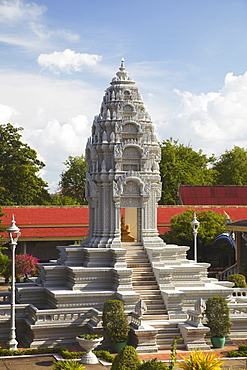 Kantha Bopha Stupa at Silver Pagoda in Royal Palace, Phnom Penh, Cambodia, Indochina, Southeast Asia, Asia