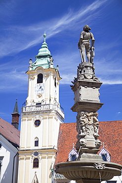 Old Town Hall and Roland's Fountain in Hlavne Nam (Main Square), Bratislava, Slovakia, Europe 