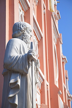 Statue at Da Nang Cathedral, Da Nang, Vietnam, Indochina, Southeast Asia, Asia