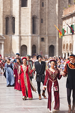 Medieval festival of La Quintana in Piazza del Popolo, Ascoli Piceno, Le Marche, Italy, Europe