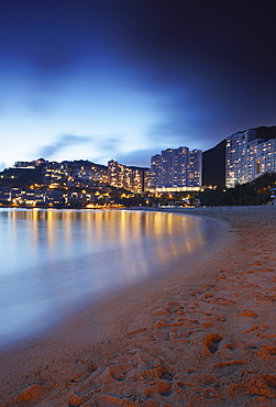 Repulse Bay beach at dusk, Hong Kong Island, Hong Kong, China, Asia