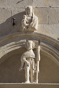 Detail of scupltures, St. Mark's Square, Korcula Town, Korcula Island, Croatia, Europe