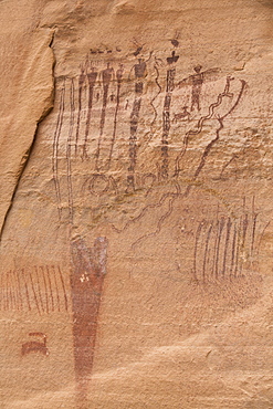 Buckhorn Wash Rock Art Panel, Barrier Canyon Style, dating from 2000 BC to 1 AD, San Rafael Swell, Utah, United States of America, North America