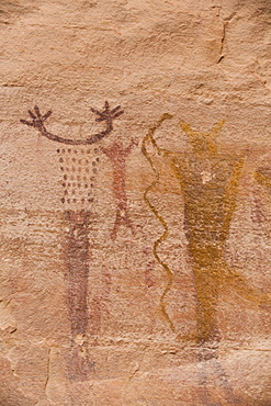 Buckhorn Wash Rock Art Panel, Barrier Canyon Style, dating from 2000 BC to 1 AD, San Rafael Swell, Utah, United States of America, North America