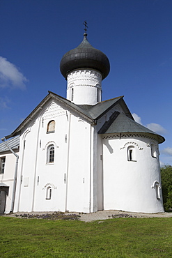 Cathedral of the Nativity of the Virgin, Zverin Monastery, UNESCO World Heritage Site, Veliky Novogrod, Novgorod Oblast, Russia, Europe